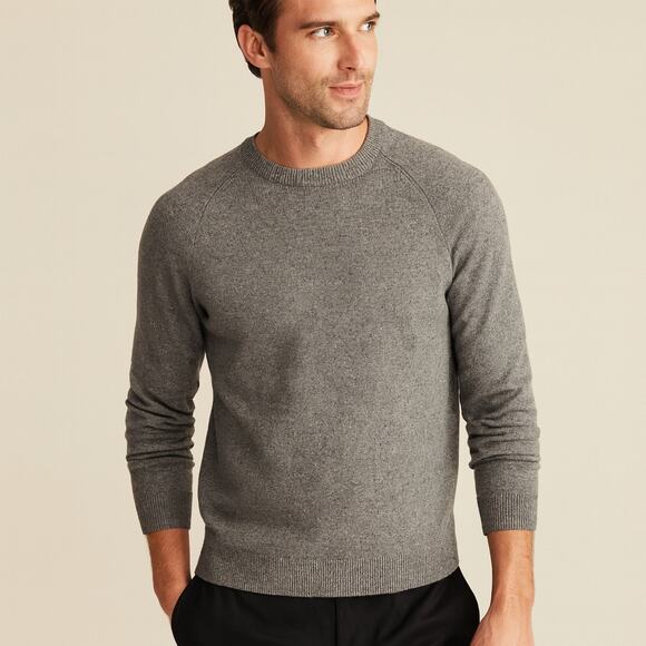 Classic Banana Republic Gray Cotton-Blend Crew Neck Sweater – Size M - Picture 3 of 6